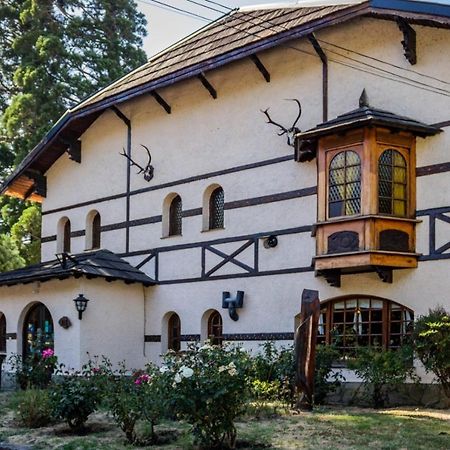 Hostería La Posta Del Cazador San Martín de los Andes Exterior foto