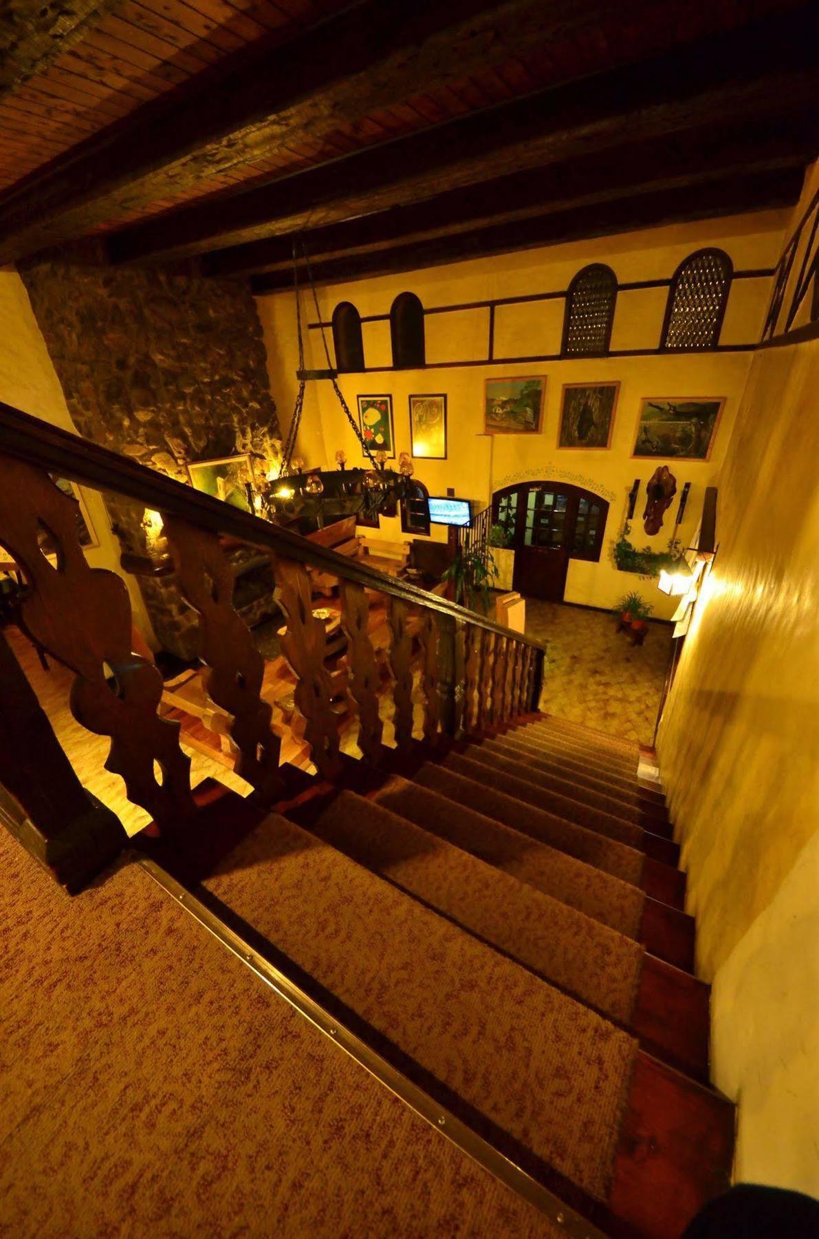 Hostería La Posta Del Cazador San Martín de los Andes Exterior foto